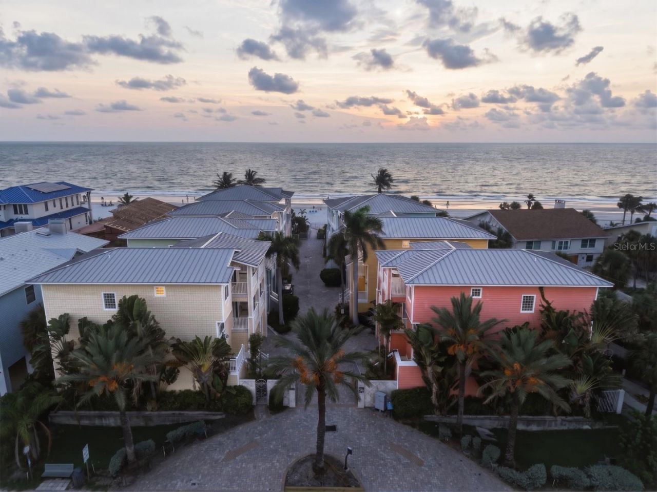 2718 Gulf Boulevard, Unit 2, Indian Rocks Beach, FL 33785 Photo