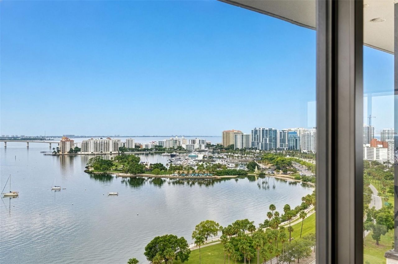 770 S Palm Avenue, Unit 1804, Sarasota, FL 34236 Photo