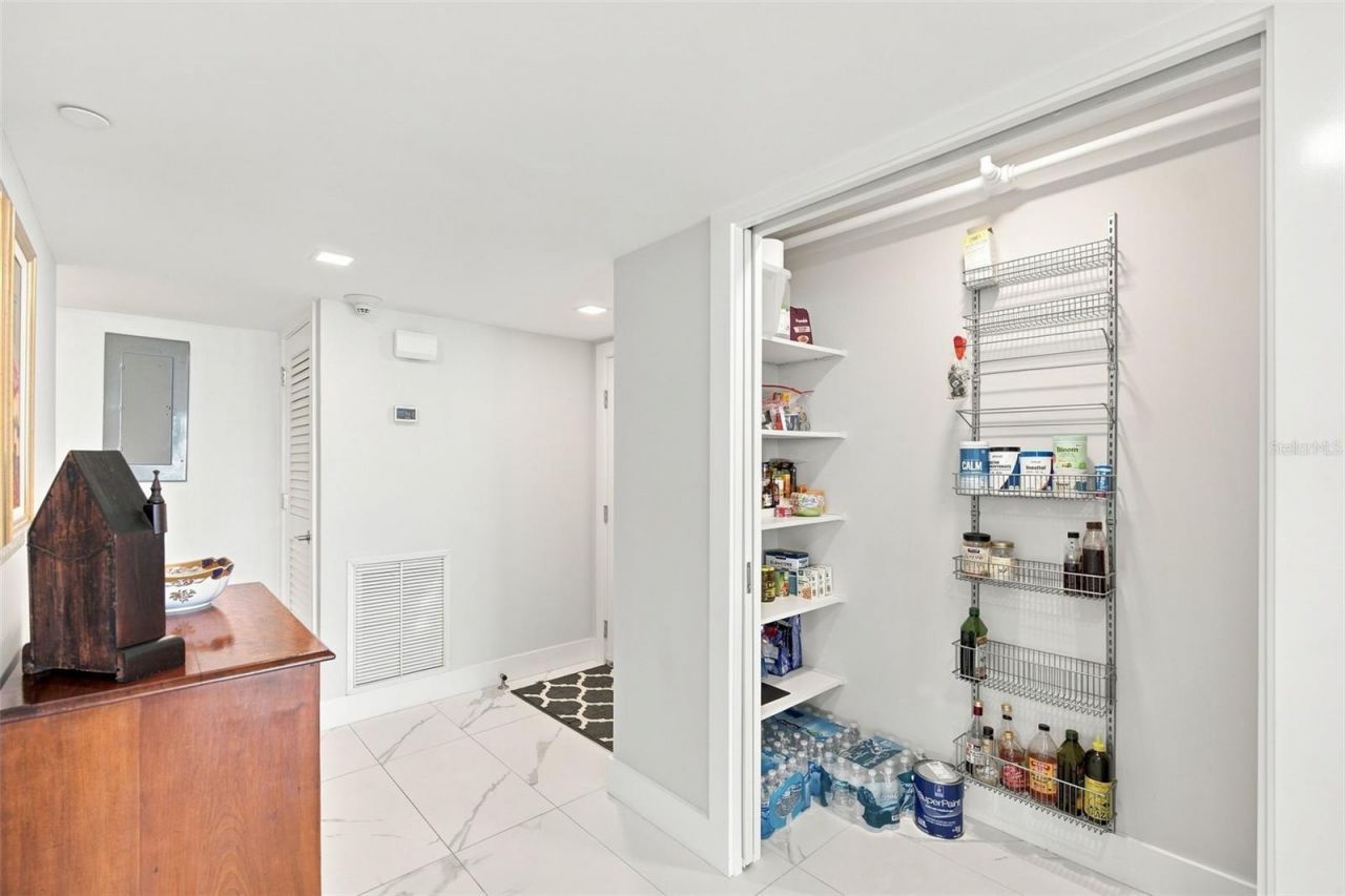 770 S Palm Avenue, Unit 1804, Sarasota, FL 34236 Photo