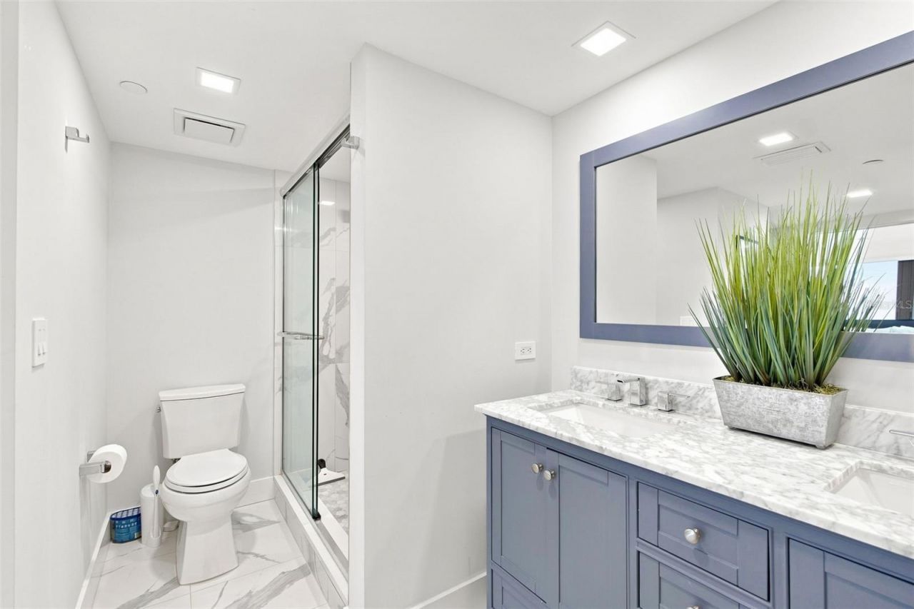 770 S Palm Avenue, Unit 1804, Sarasota, FL 34236 Photo