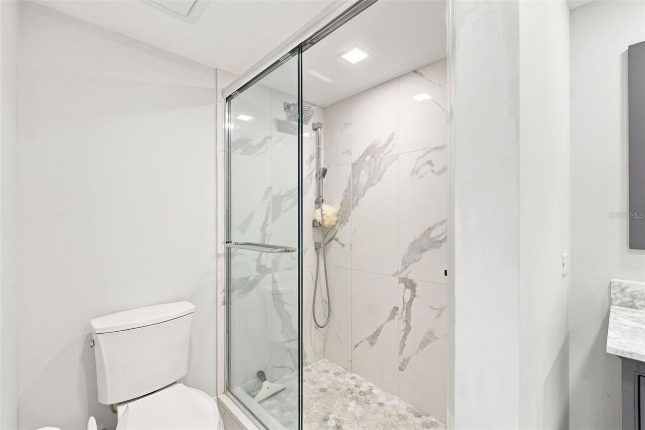 770 S Palm Avenue, Unit 1804, Sarasota, FL 34236 Photo
