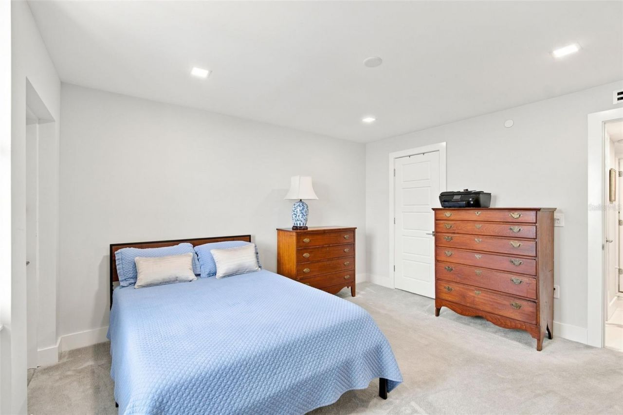 770 S Palm Avenue, Unit 1804, Sarasota, FL 34236 Photo