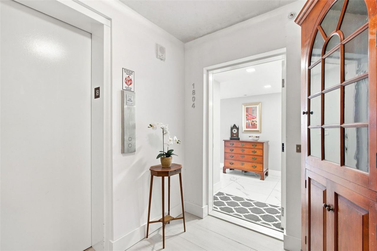 770 S Palm Avenue, Unit 1804, Sarasota, FL 34236 Photo