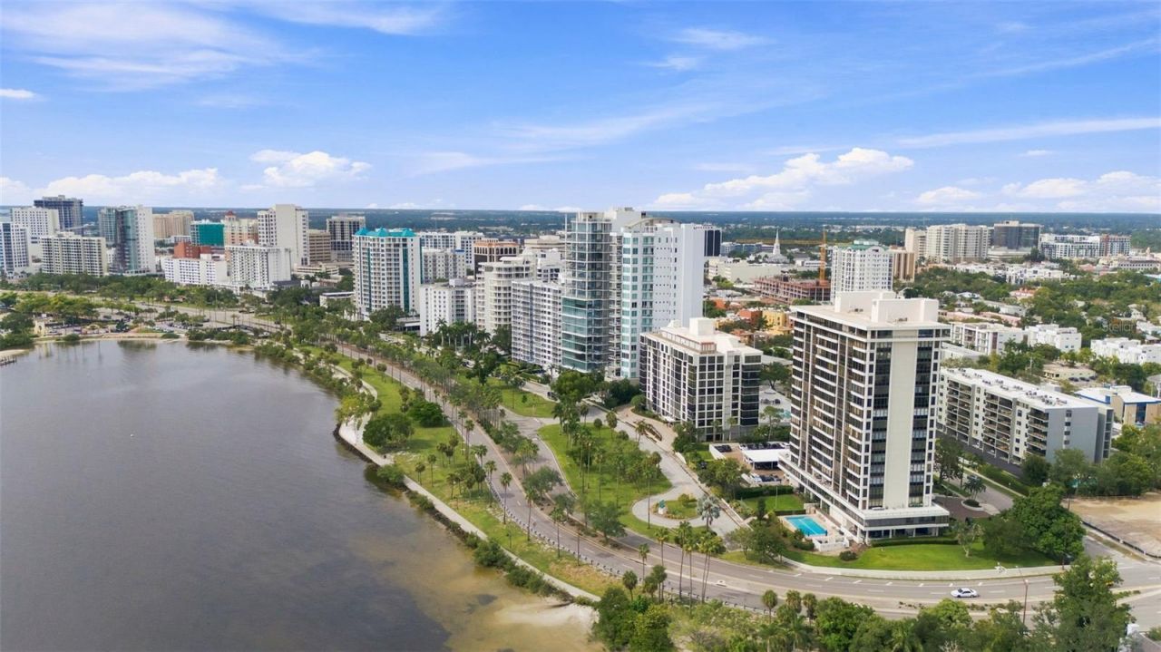 770 S Palm Avenue, Unit 1804, Sarasota, FL 34236 Photo