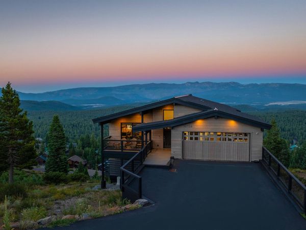 14726 Skislope Way , Truckee, CA 96161