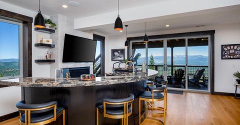 14726 Skislope Way , Truckee, CA 96161 Photo