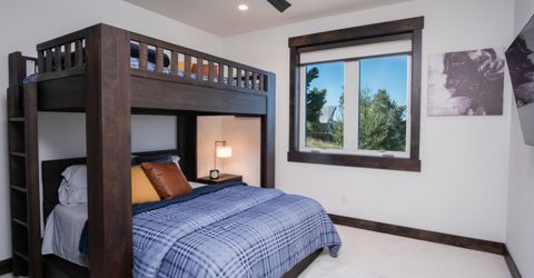 14726 Skislope Way , Truckee, CA 96161 Photo