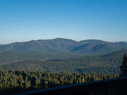 14726 Skislope Way , Truckee, CA 96161 Photo