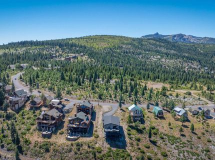 14726 Skislope Way , Truckee, CA 96161 Photo