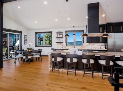 14726 Skislope Way , Truckee, CA 96161 Photo