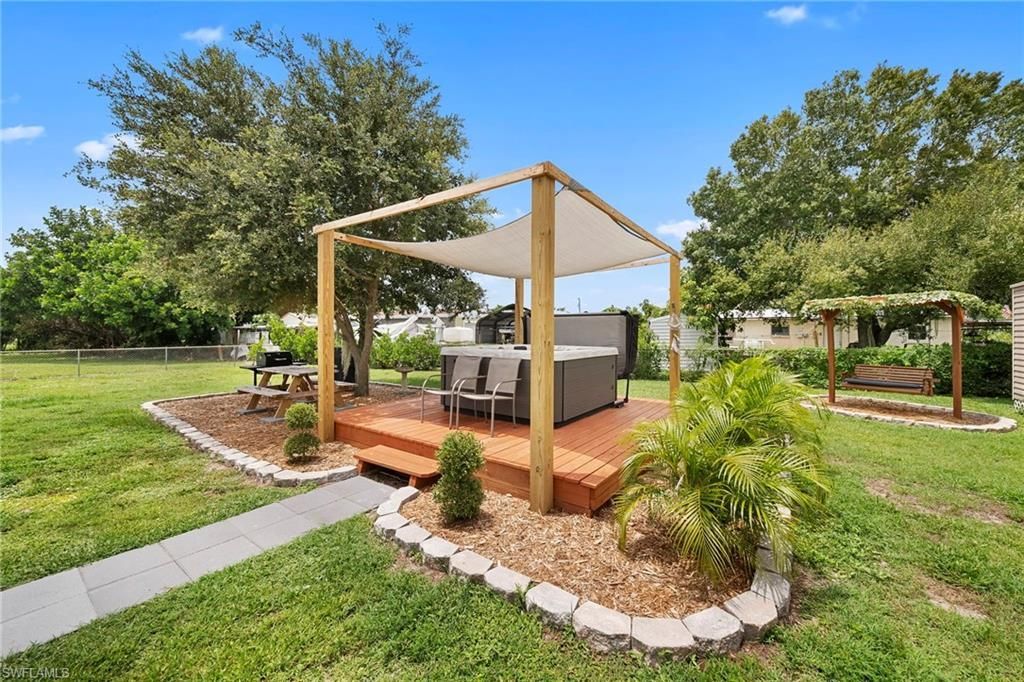 17 Alabama Rd S, Lehigh Acres, FL 33936 Photo