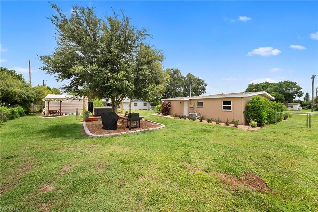 17 Alabama Rd S, Lehigh Acres, FL 33936 Photo