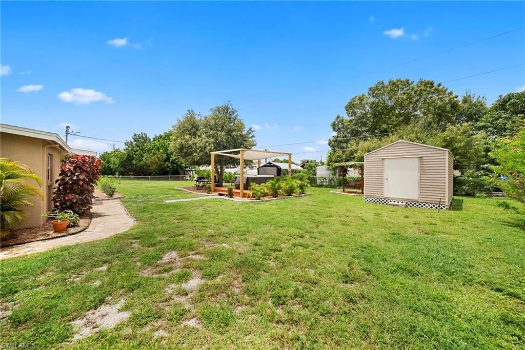 17 Alabama Rd S, Lehigh Acres, FL 33936 Photo