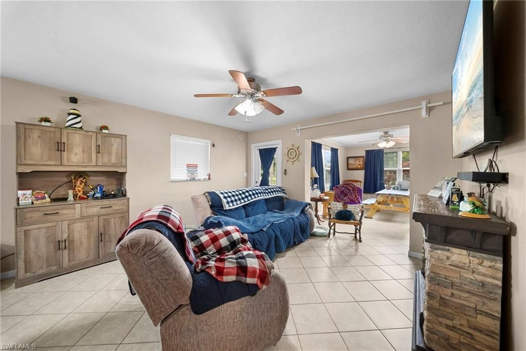 17 Alabama Rd S, Lehigh Acres, FL 33936 Photo