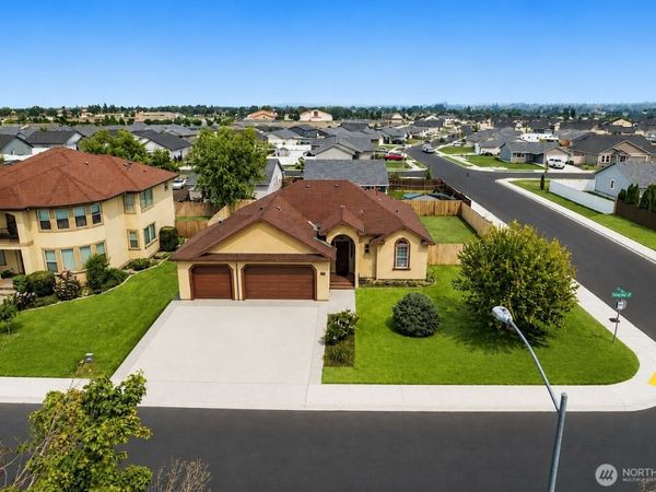333 N Crestview , Moses Lake, WA 98837