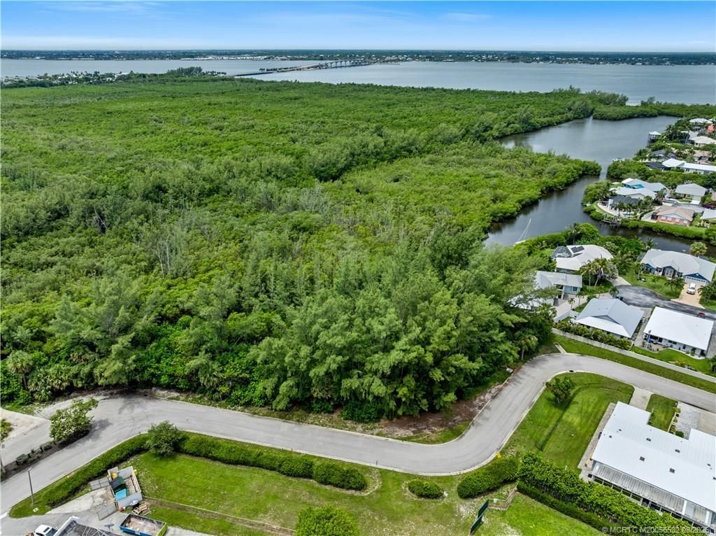 0 Aqua Ra Drive, Jensen Beach, FL 34957 Photo