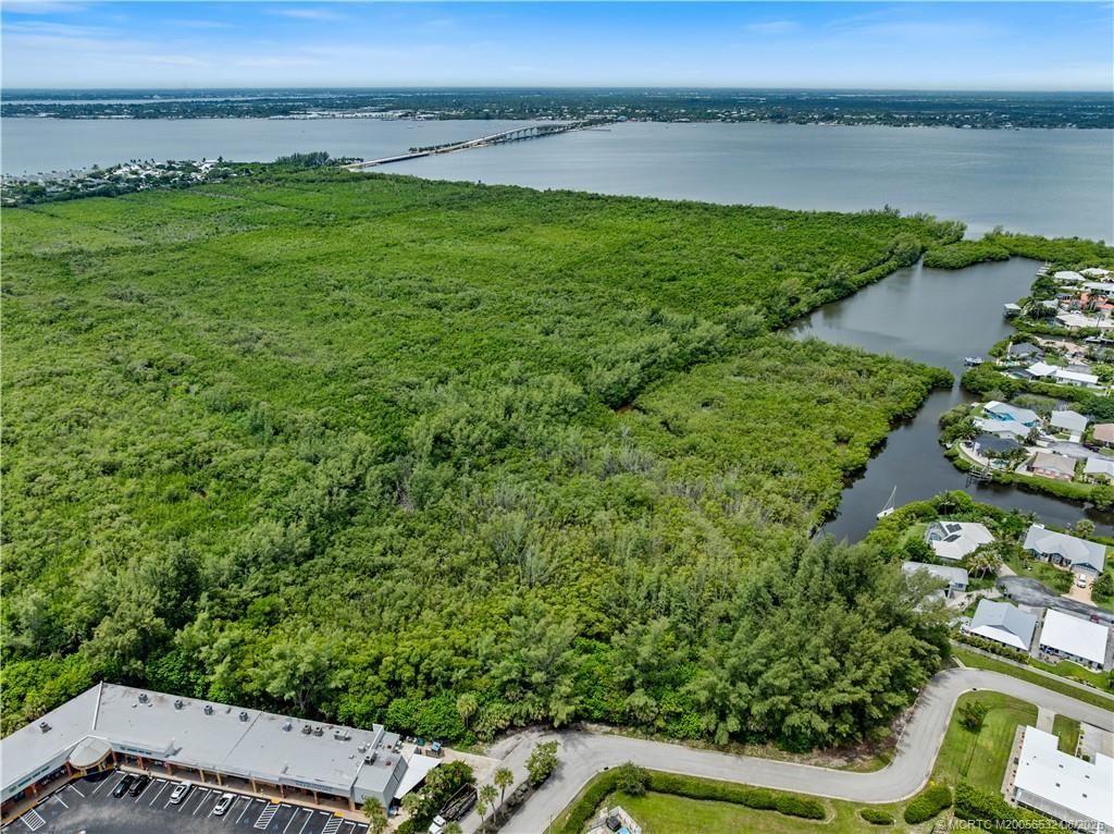 0 Aqua Ra Drive, Jensen Beach, FL 34957 Photo
