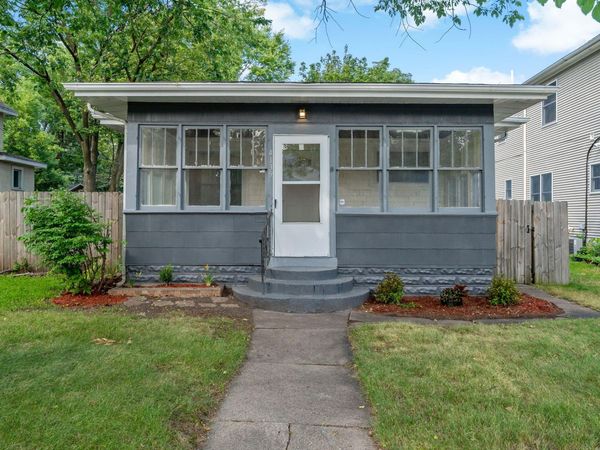 4139 Fremont Avenue N, Minneapolis, MN 55412