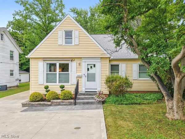 1691 S. Green Road , South Euclid, OH 44121