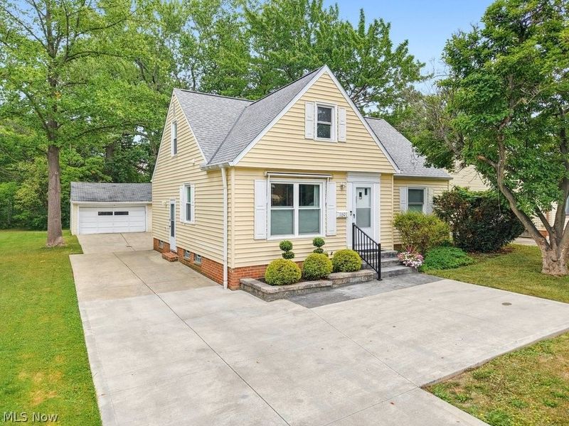 1691 S. Green Road, South Euclid, OH 44121 Photo 32