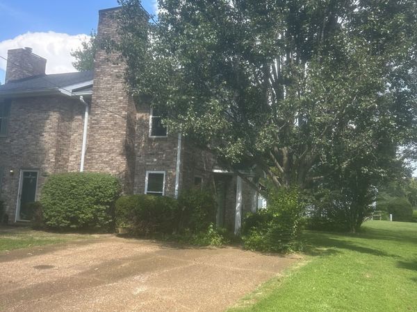 2431 Robbie Ct , Nashville, TN 37214