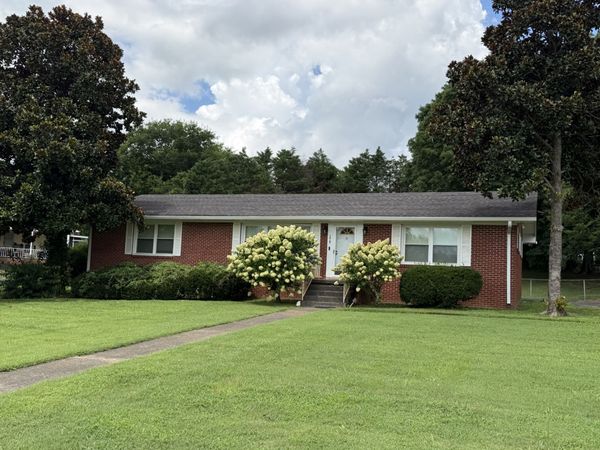 1610 June Ave , Shelbyville, TN 37160