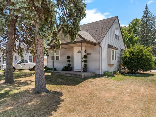 1642 Holmes Road, Ypsilanti, MI 48198