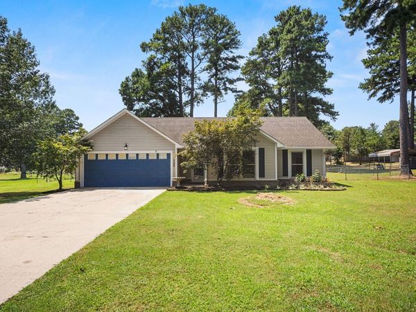 702 Kamak Dr , Beebe, AR 72012