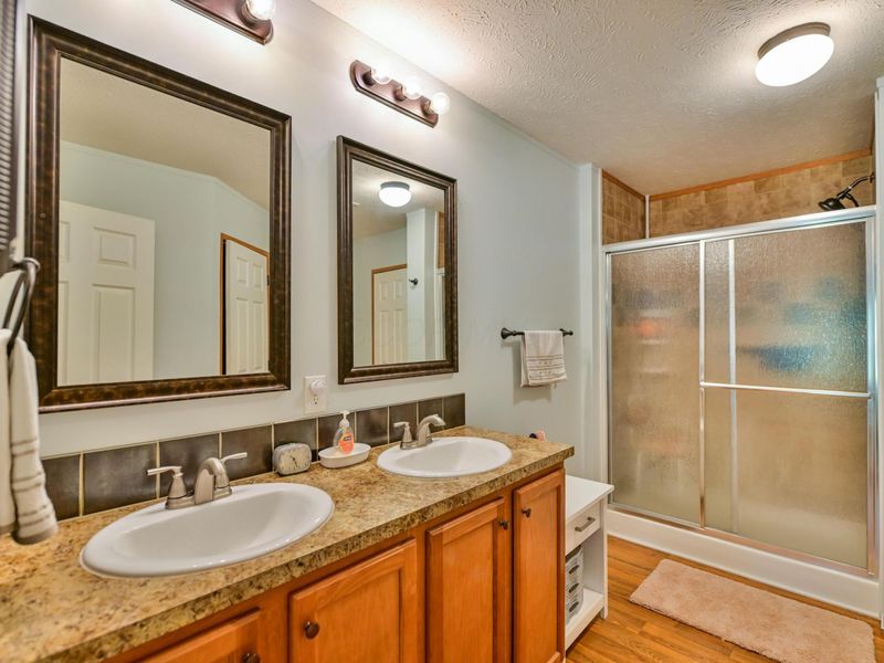37283 Price Road , Logan, OH 43138 Photo 24