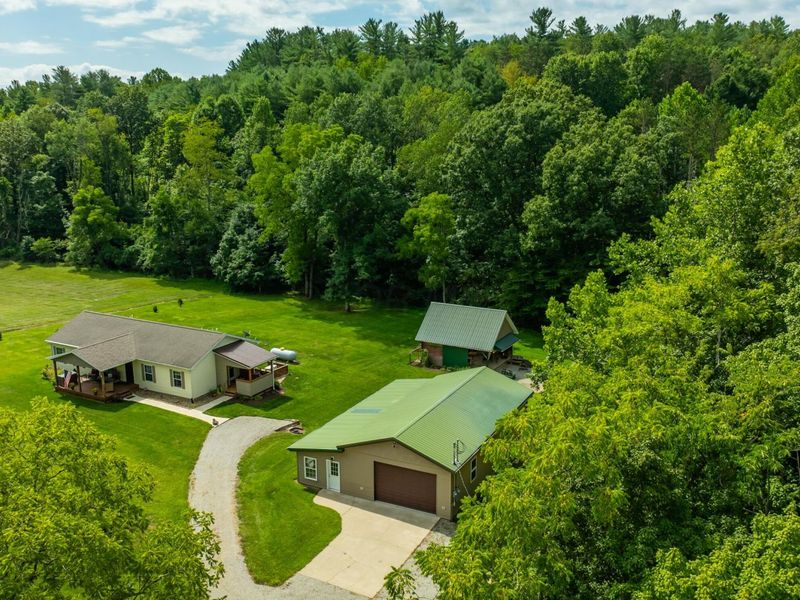 37283 Price Road , Logan, OH 43138 Photo 4