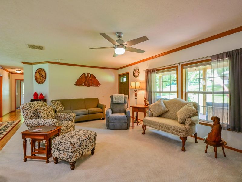 37283 Price Road , Logan, OH 43138 Photo 5