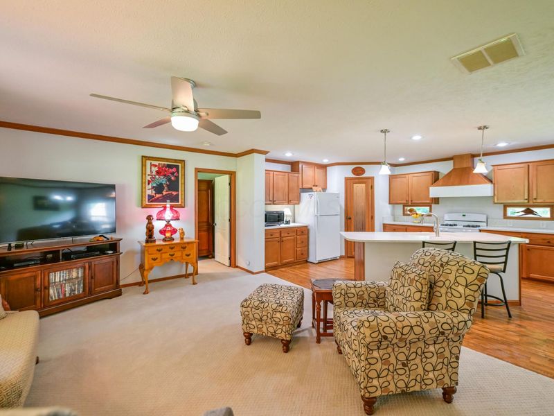 37283 Price Road , Logan, OH 43138 Photo 7