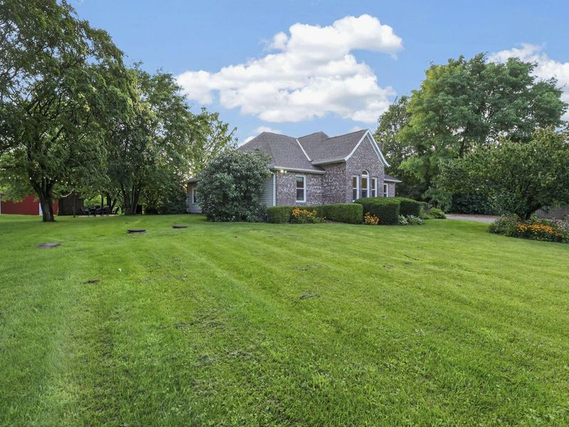3459 Cedar Hill Road SW, Amanda, OH 43102 Photo 3