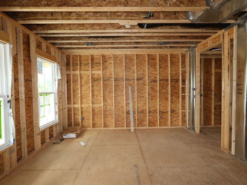 684 Fadley Loop E, Delaware, OH 43015 Photo 2
