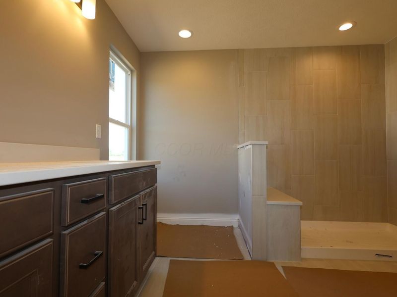 684 Fadley Loop E, Delaware, OH 43015 Photo 21