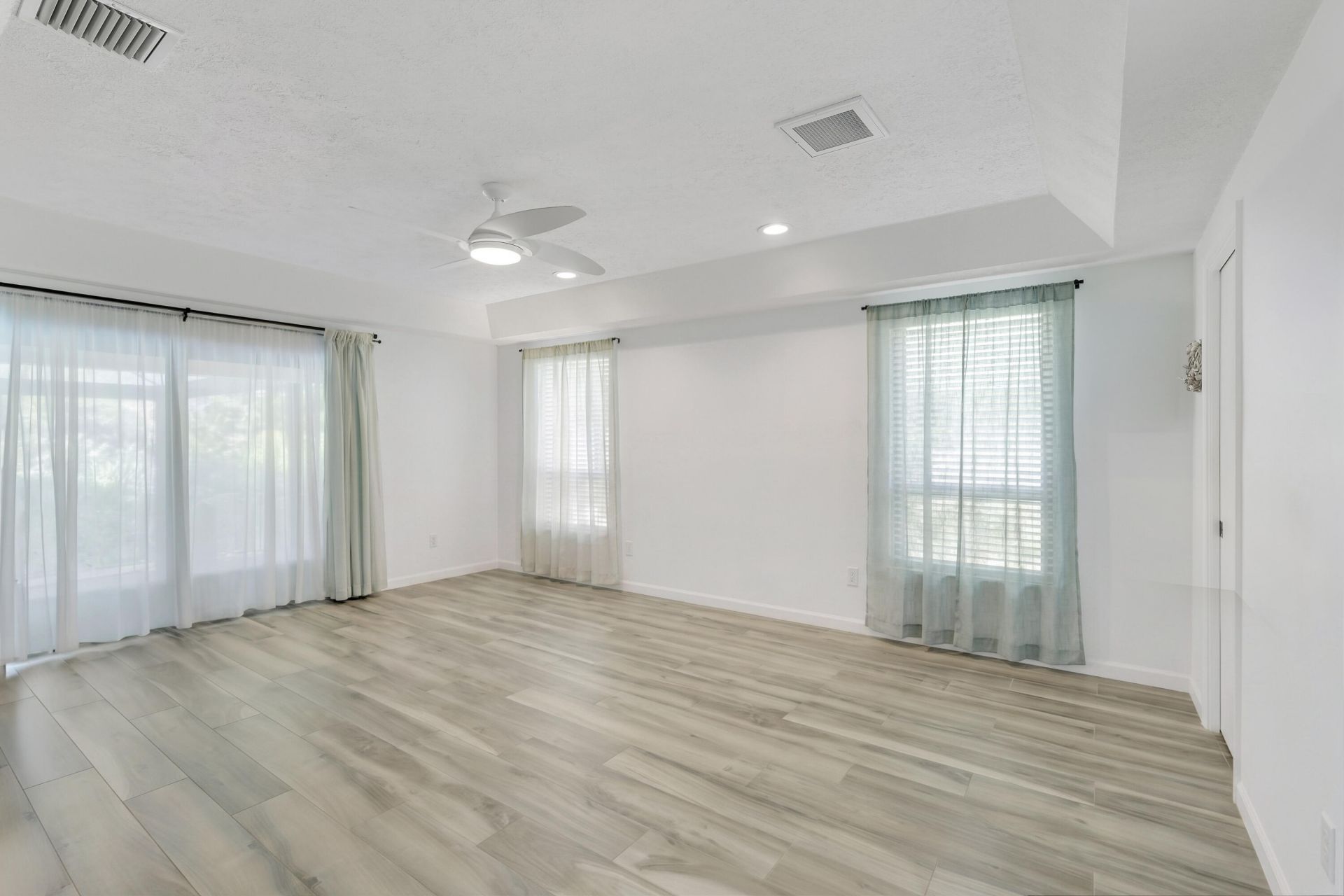 11 Alnwick Road, Palm Beach Gardens, FL 33418 Photo