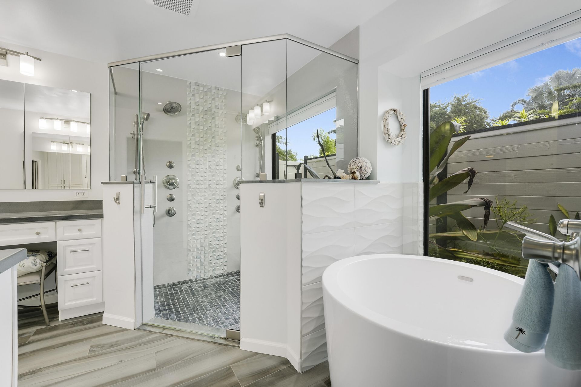 11 Alnwick Road, Palm Beach Gardens, FL 33418 Photo