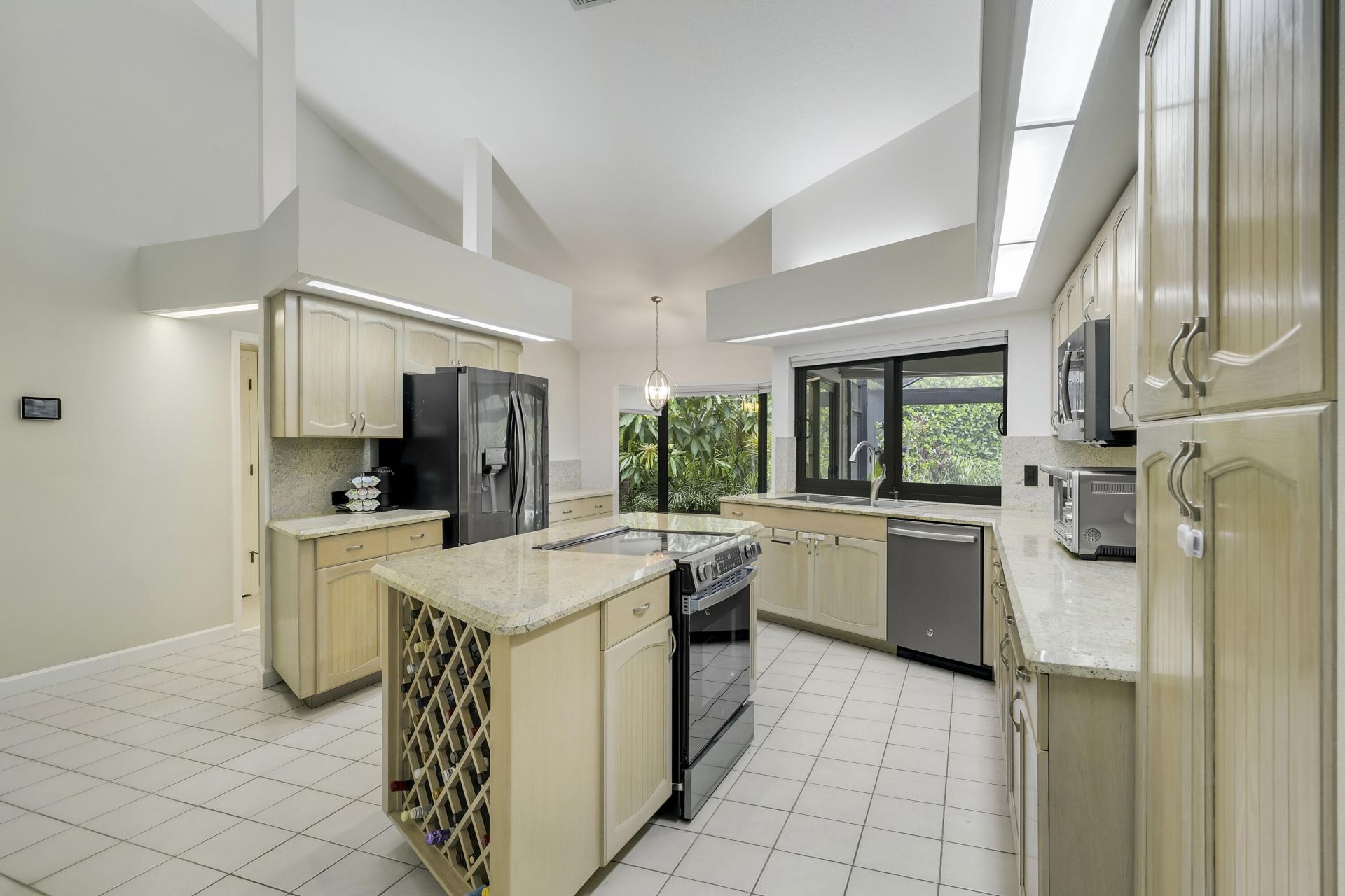 11 Alnwick Road, Palm Beach Gardens, FL 33418 Photo