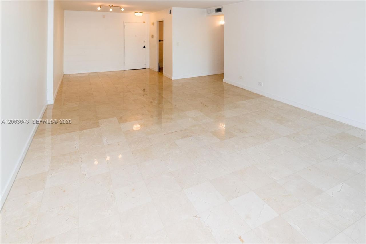 10101 E Bay Harbor Dr , Unit 404, Bay Harbor Islands, FL 33154 Photo