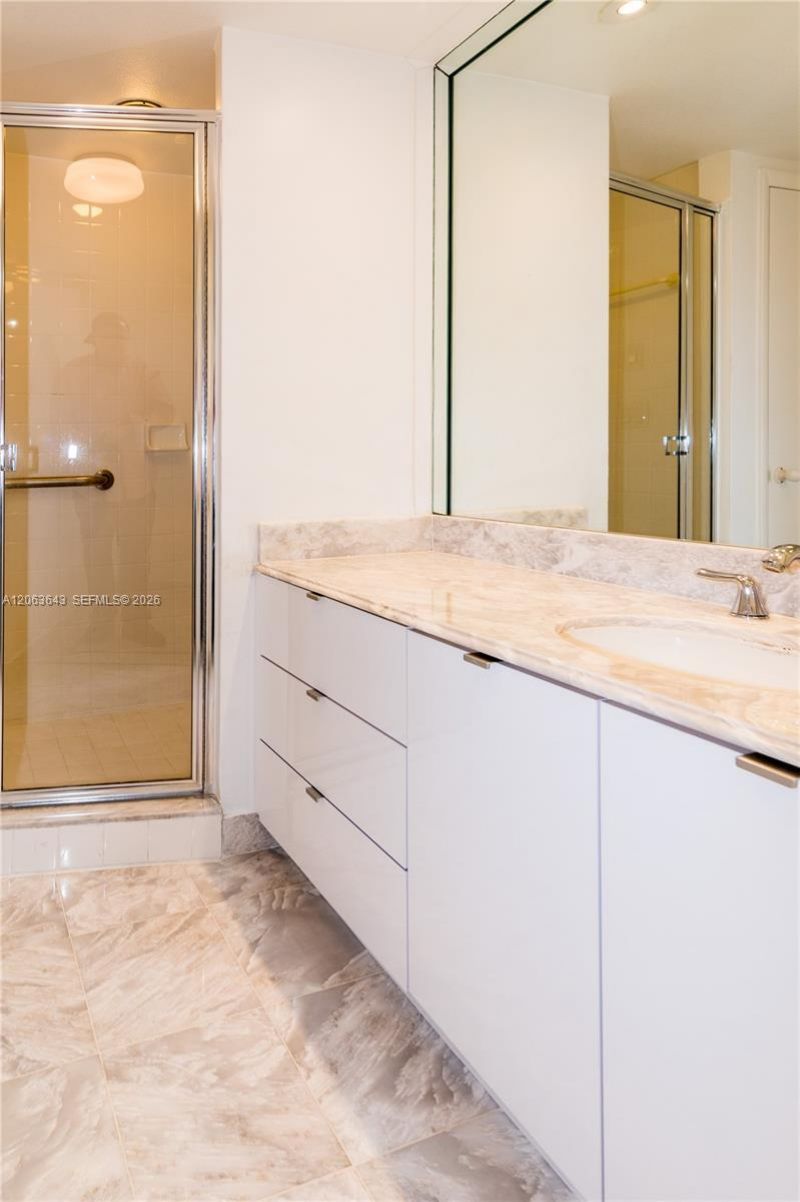 10101 E Bay Harbor Dr , Unit 404, Bay Harbor Islands, FL 33154 Photo