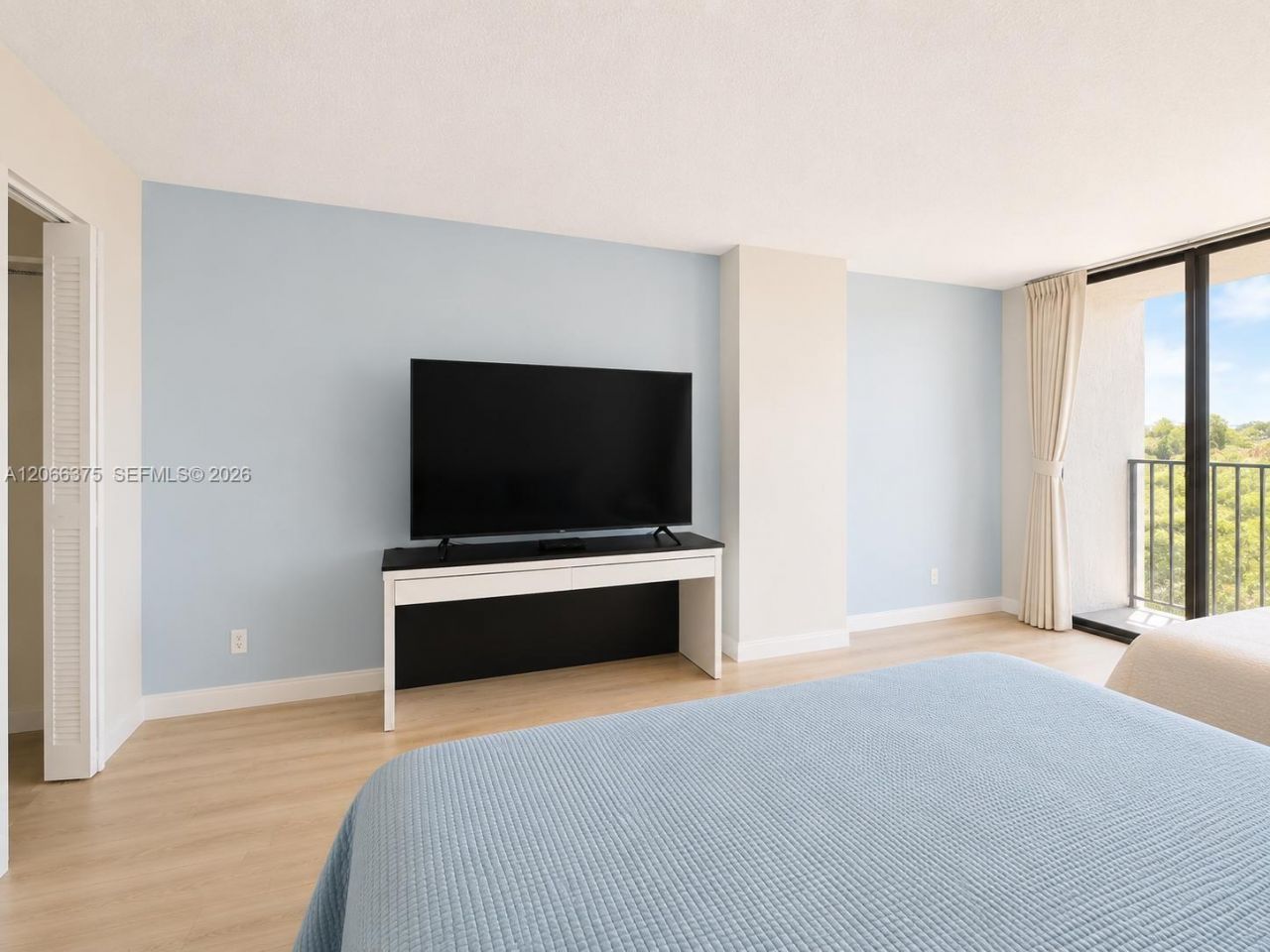 200 Leslie Dr , Unit 727, Hallandale Beach, FL 33009 Photo