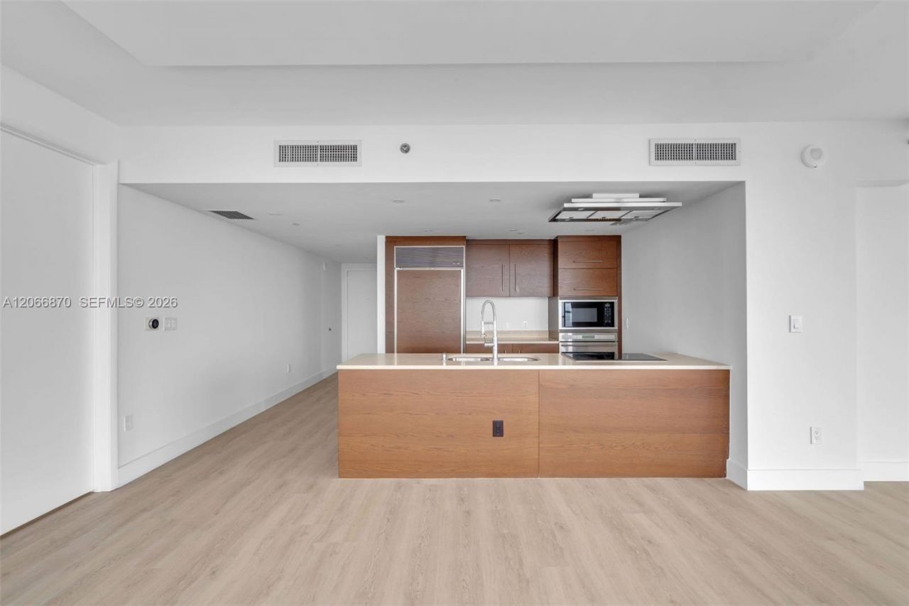 495 Brickell Ave, Unit 3601, Miami, FL 33131 Photo