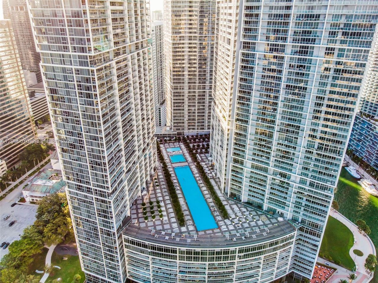 495 Brickell Ave, Unit 3601, Miami, FL 33131 Photo