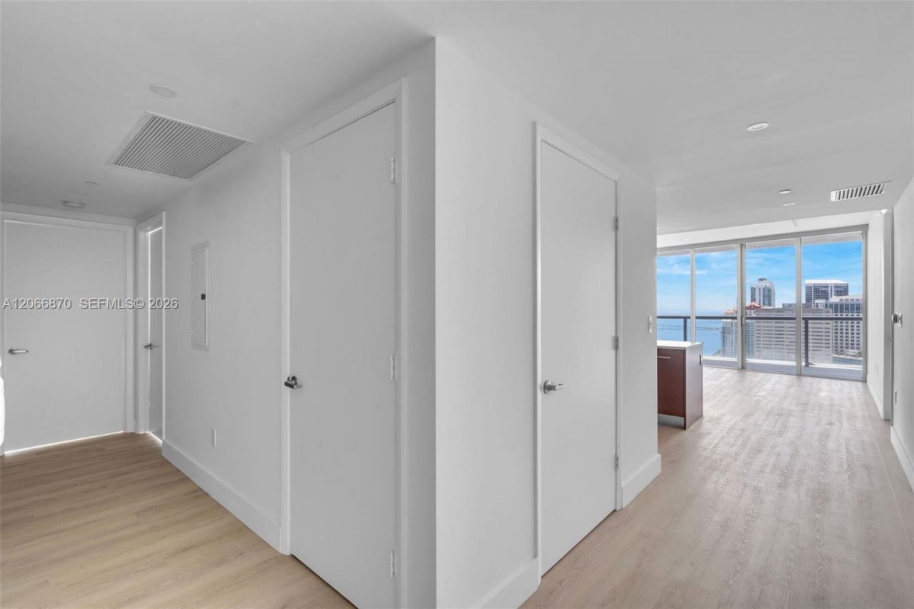 495 Brickell Ave, Unit 3601, Miami, FL 33131 Photo