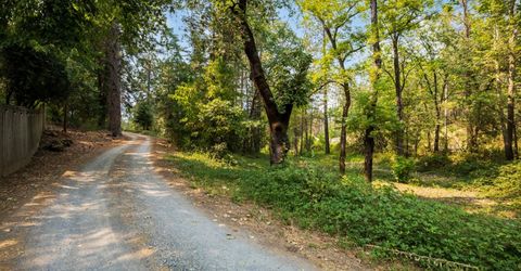 18925 Applegate Rd, Applegate, CA 95703 Photo