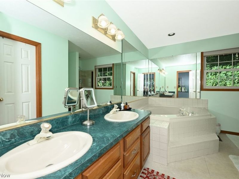 11660 Stone Creek Lane, Concord Township, OH 44077 Photo 30