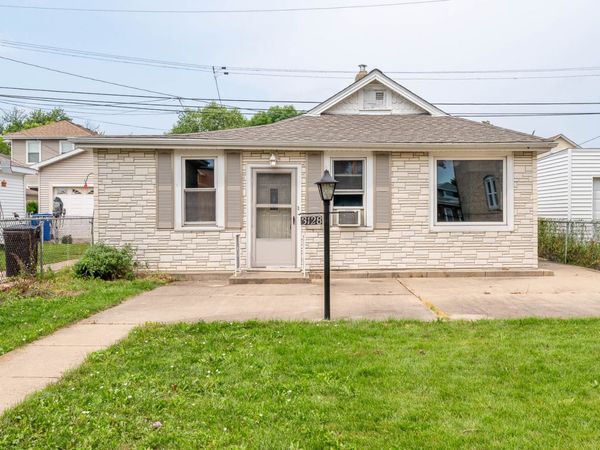 3128 N Major Avenue, Chicago, IL 60634