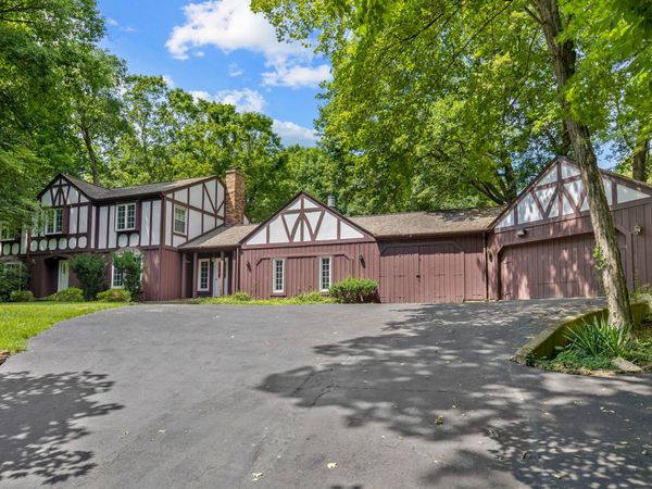 34W398 Country Club Road , Wayne, IL 60184