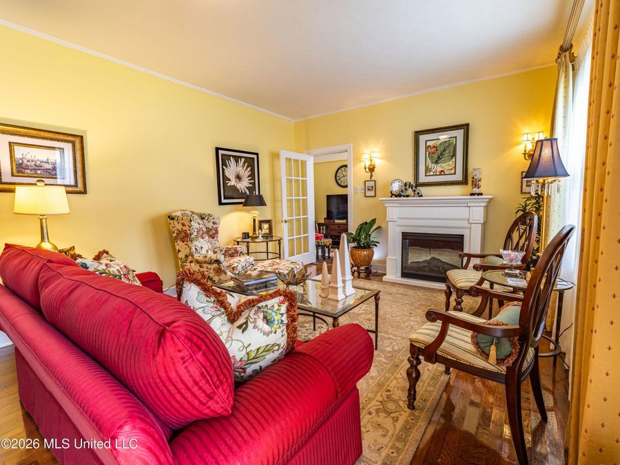 Property Image 8