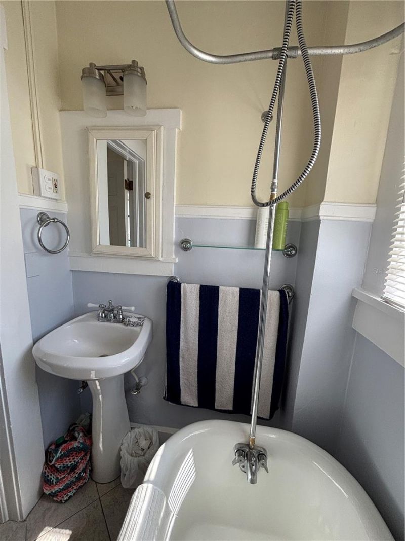 810 22nd Avenue N, Unit 2, Saint Petersburg, FL 33704 Photo